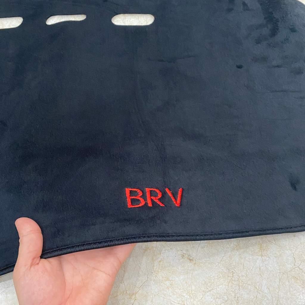 Thảm taplo xe Honda BRV 2023 2024 màu đen, che nắng, che bụi tốt, thẩm mỹ đẹp