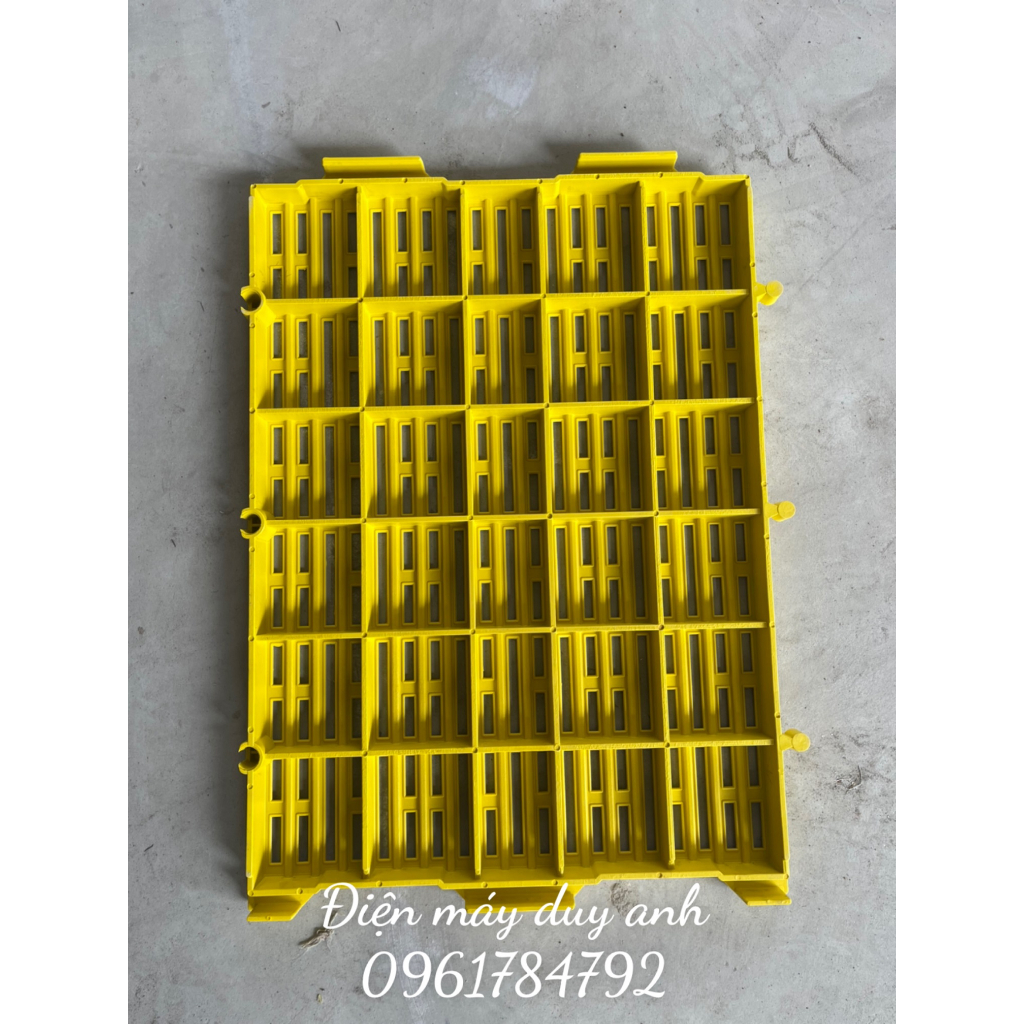 Tấm lót sàn  cho heo , chó,mèo