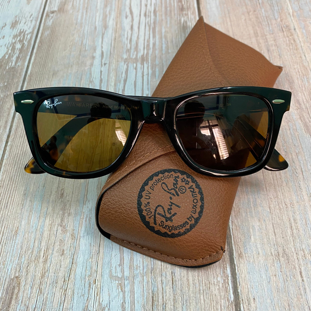Kính Wayfarer gọng đòi mồi cực đẹp