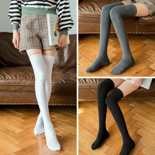 Tất vớ cổ cao ngang đùi 3 màu ĐEN/ TRẮNG/ XÁM  trơn LOẠI DẦY- XỊN- CHỐNG TUỘT TAT44