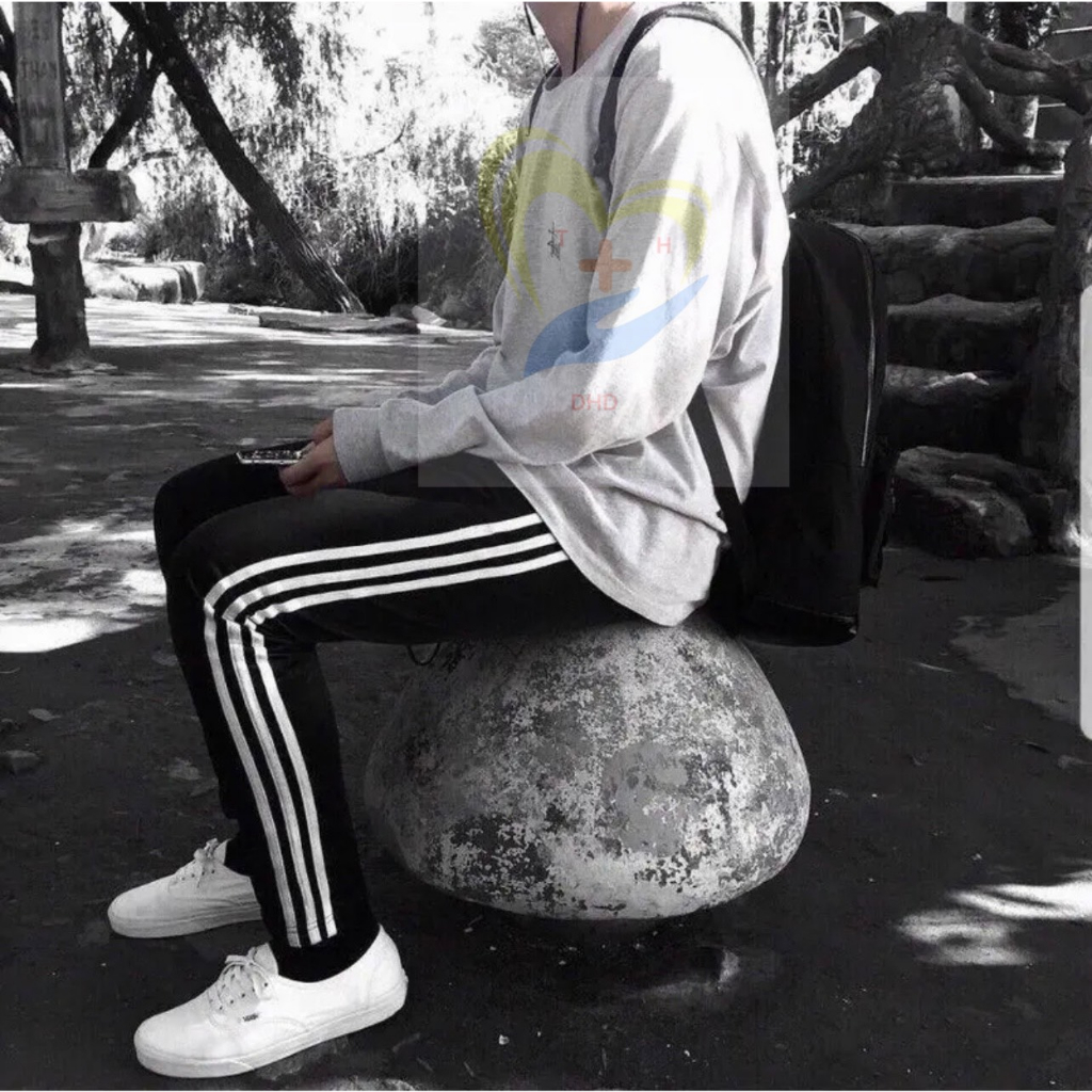 Quần Thể Thao nam - nữ - 3 sọc chất Vải thun co giãn thoáng mát