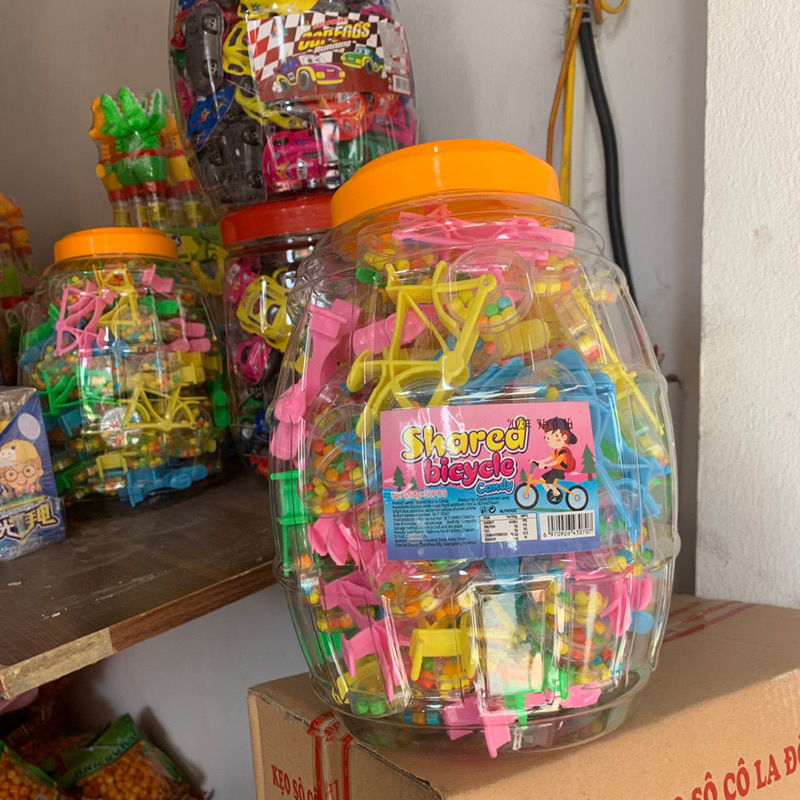 Bình 50 xe đạp kèm kẹo xê cho bé siêu hay
