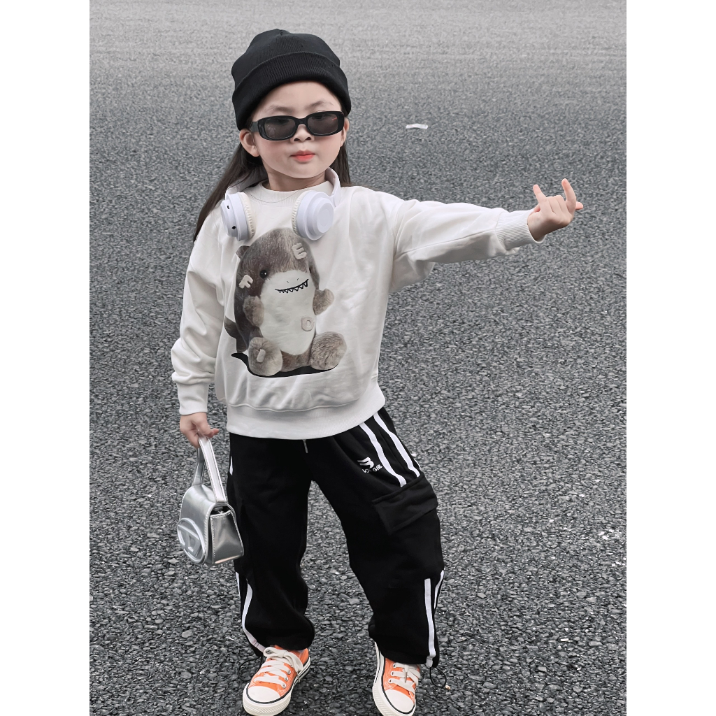 Áo nỉ cổ tròn cho bé hình baby shark, áo nỉ sweater cho bé,TP KIDS,