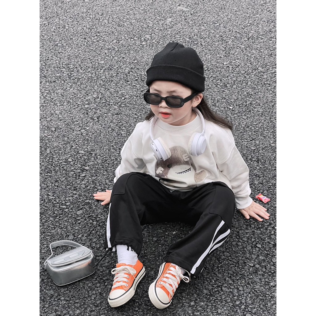 Áo nỉ cổ tròn cho bé hình baby shark, áo nỉ sweater cho bé,TP KIDS,