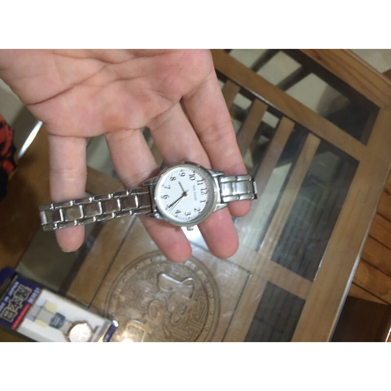 Pass thanh lý rẻ đồng hồ nữ hiêu Sunflan