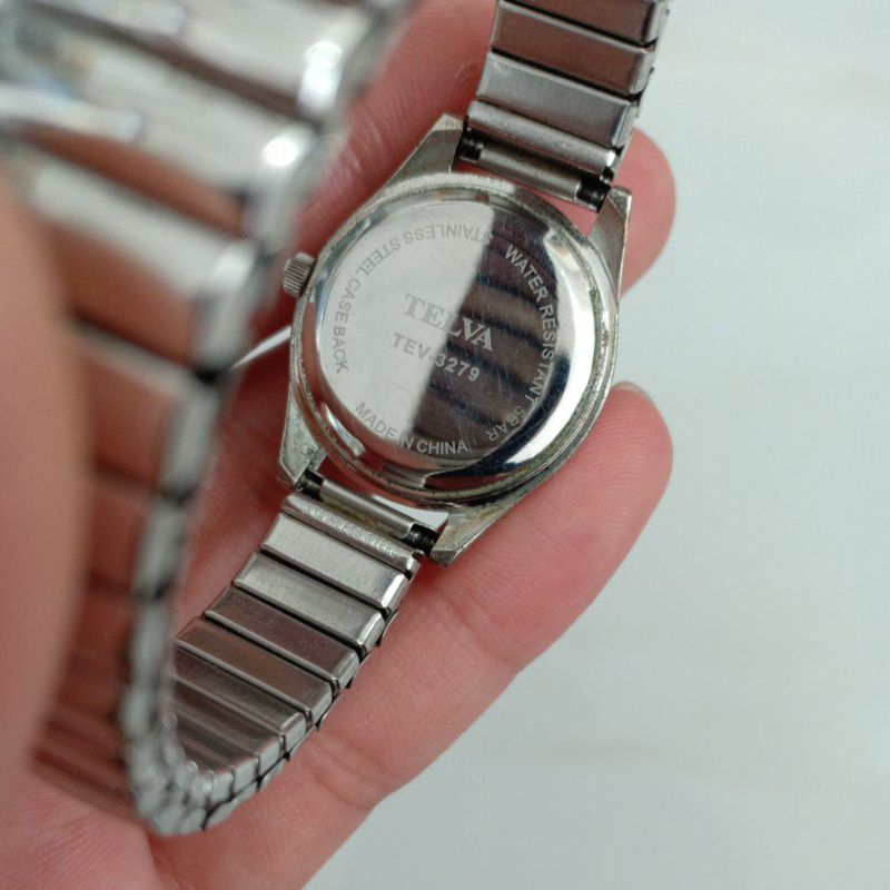 Đồng hồ si hiệu TELVA dây chun màu bạc