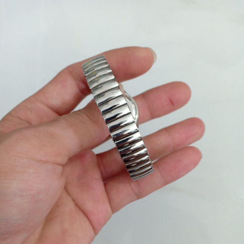 Đồng hồ si hiệu TELVA dây chun màu bạc