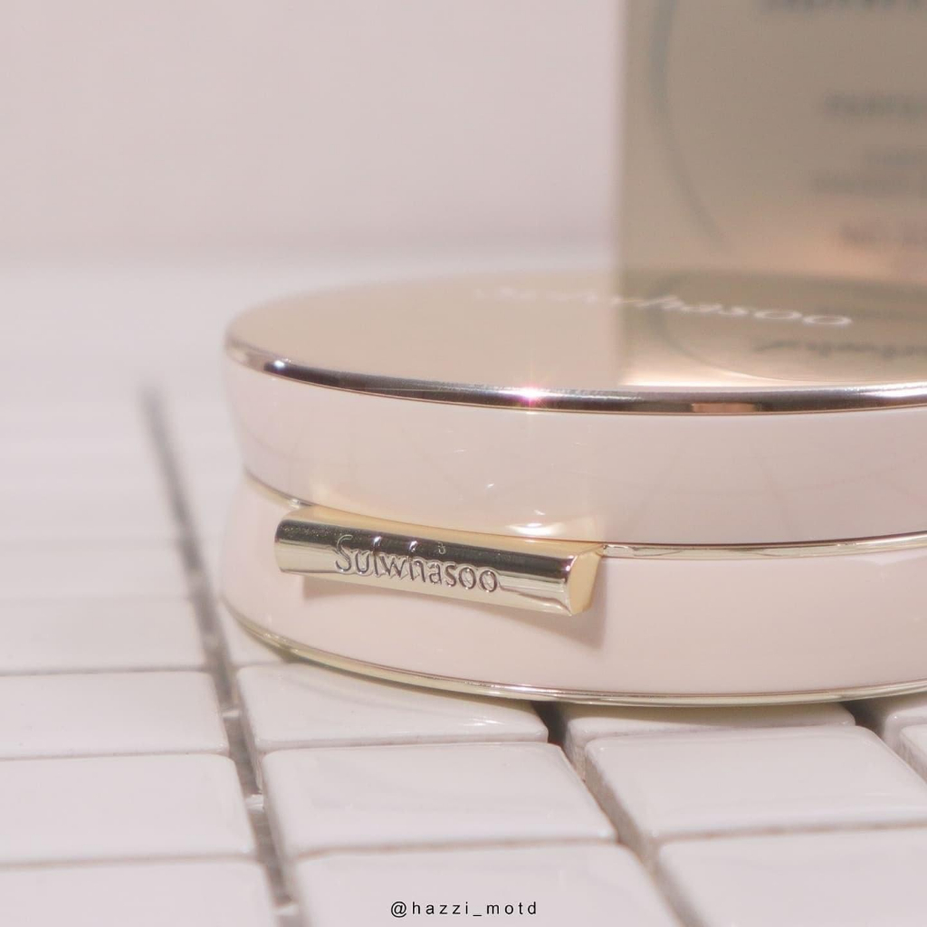 Phấn nước cao cấp căng bóng tự nhiên Sulwhasoo Perfecting Cushion