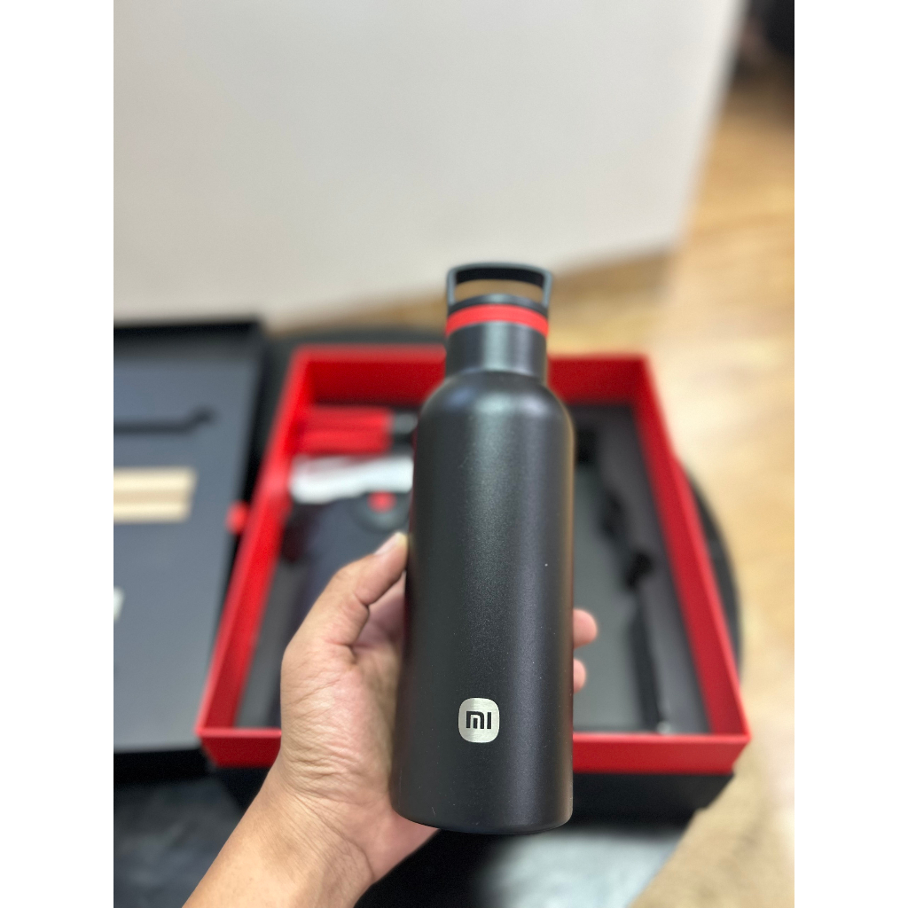 Hộp quà tặng Xiaomi 13