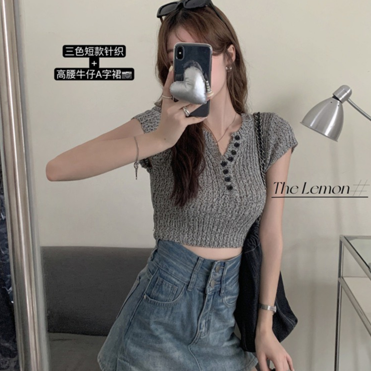 Áo len croptop tay con ngực phối nút sang trọng SHINE.CLOTHES