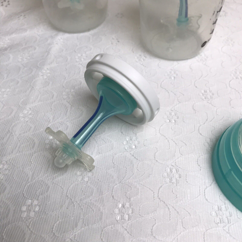 Bình sữa Tommee Tippee Anti-Colic 150ml và 260ml