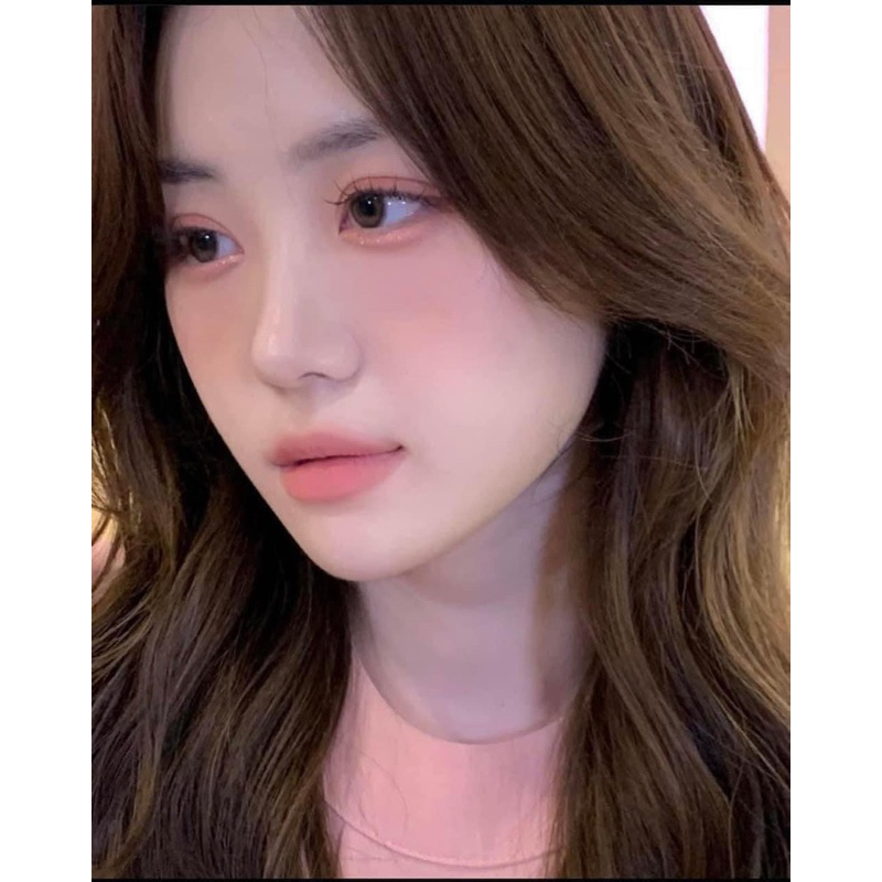 Phấn má Rare beauty