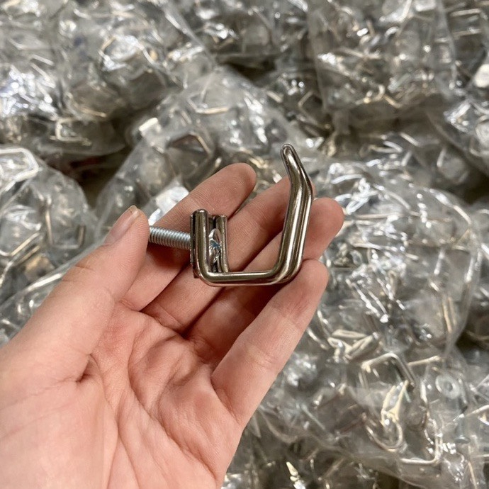 Móc treo đồ xe máy inox cực đẹp