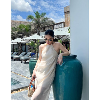   COLIN CLOTHING  Đầm maxi yếm nữ dáng suông voan xốp mềm xếp ly lưng 