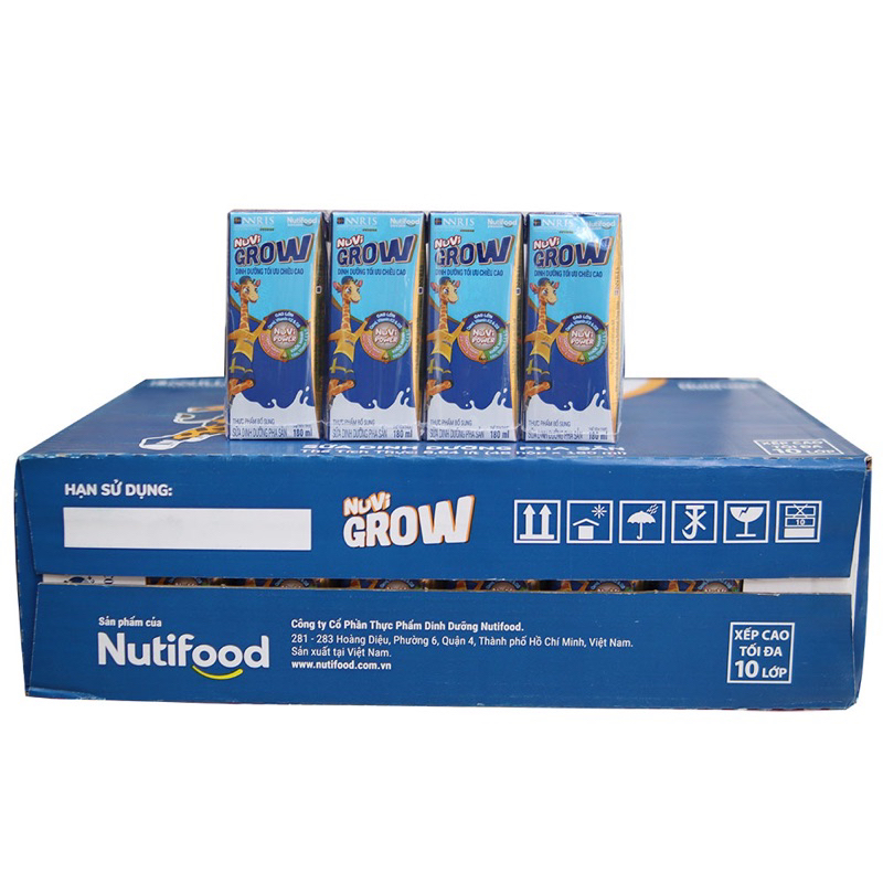 Thùng sữa pha sẵn NutiFood Nuvi Grow 180ml