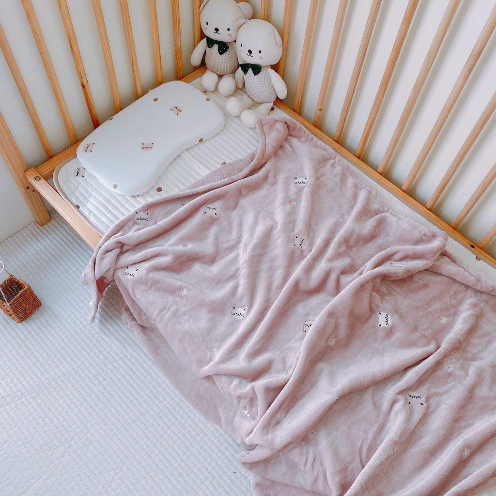 Chăn lông tuyết mềm, ấm dùng cho bé từ sơ sinh đến tận 6 tuổi, kích thước 90*120cm
