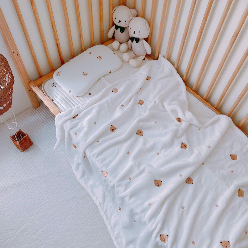 Chăn lông tuyết mềm, ấm dùng cho bé từ sơ sinh đến tận 6 tuổi, kích thước 90*120cm