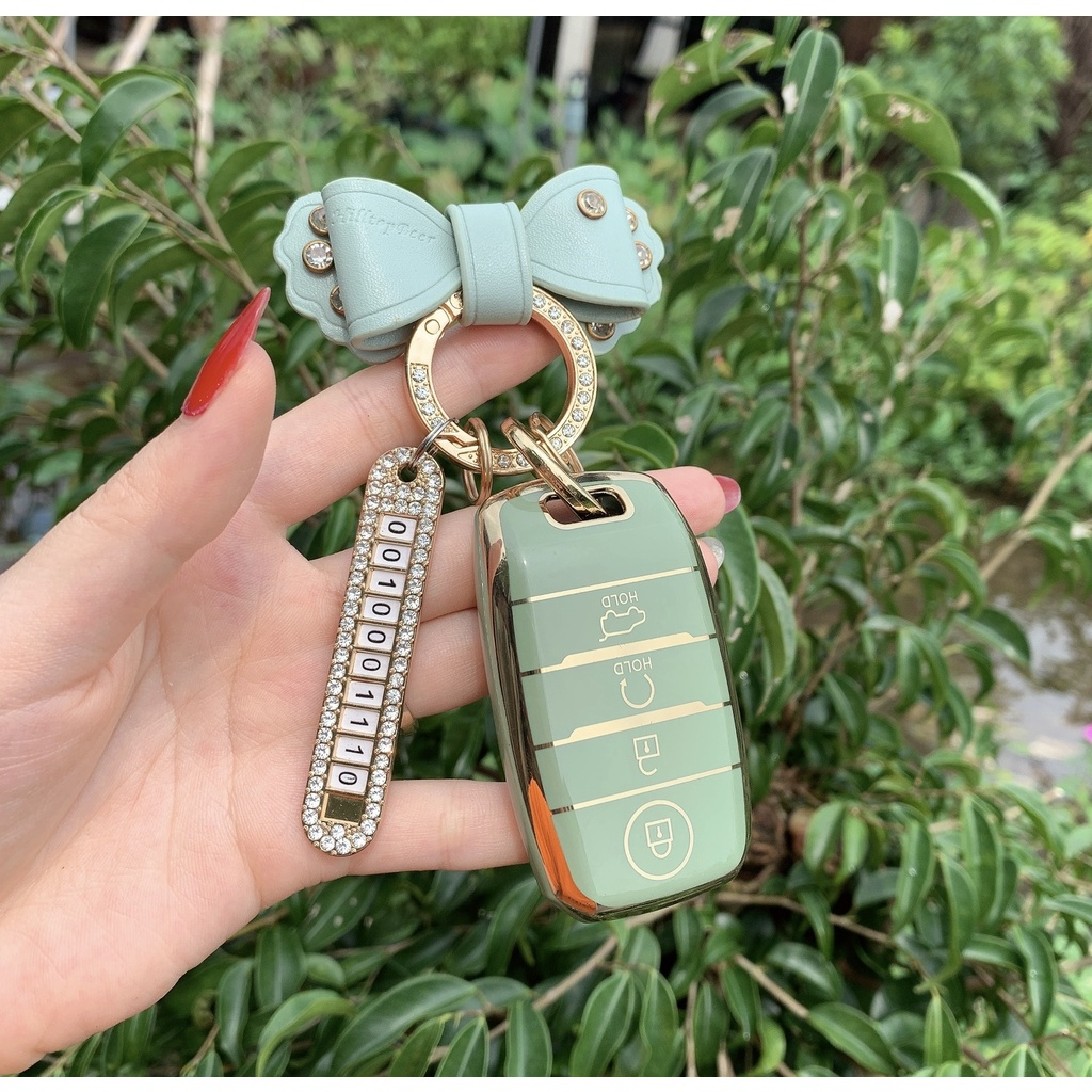 Ốp TPU dẻo xe các dòng xe KIA mẫu 4 nút TM: SELTOS, KIA SONET, SOLUTO,RONDO,...Bọc khóa xe ô tô  bảo vệ khóa,chống xước