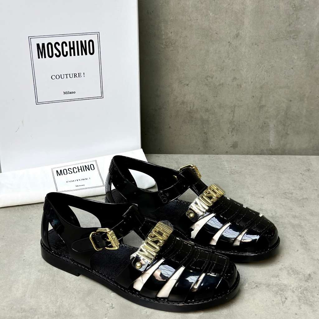 Dép Quai Sandal Moschino black color Chữ Vàng Cao Cấp