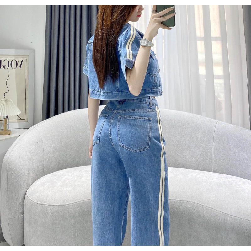 SET JEAN kiểu QUẦN XUÔNG VIỀN SỌC BÊN HÔNG DÁNG DÀI PHỦ GÓT