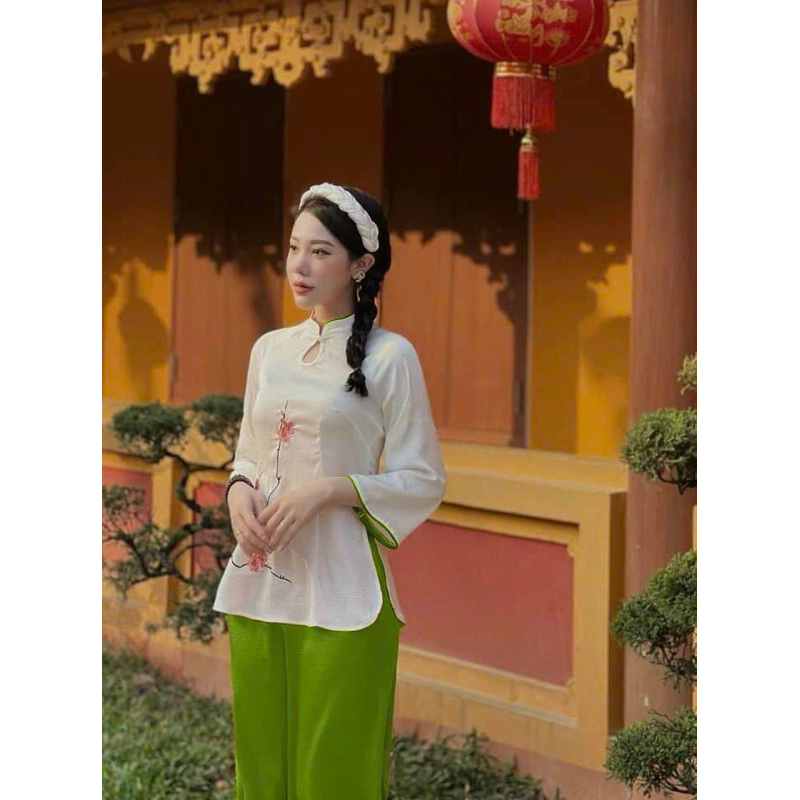 *Sét bộ bà ba cổ tàu thời trang nữ mặc đi lễ tết chất liệu tuyết nhung áo tay dài xẻ nách thêu hoa quần dài