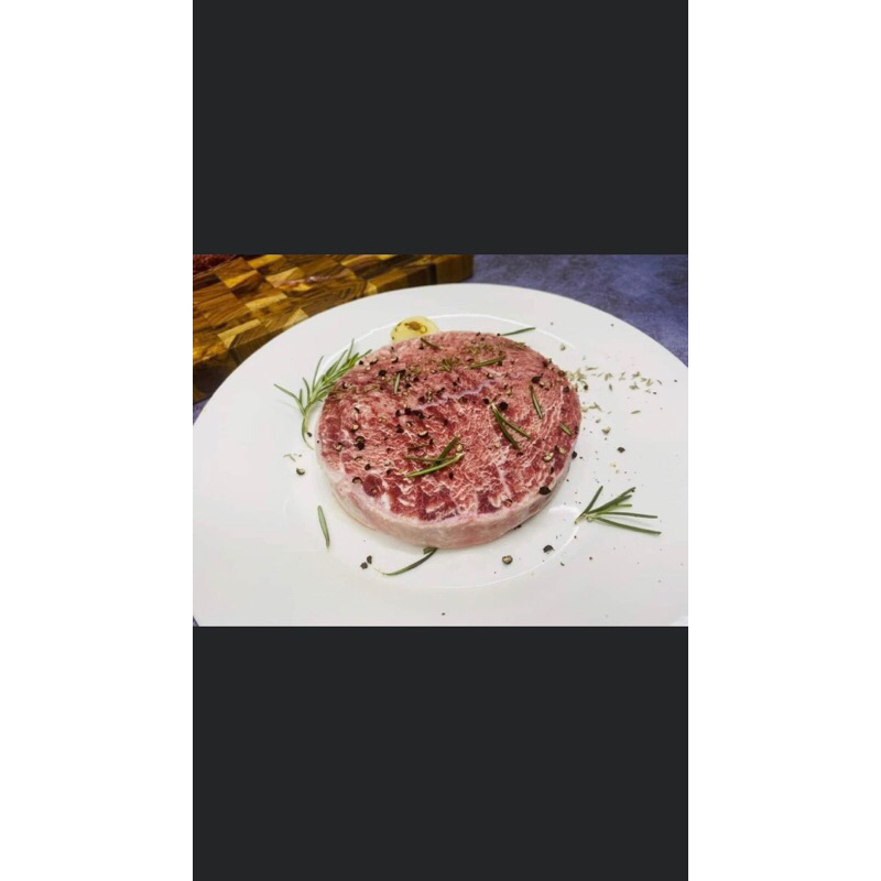 Lõi vai bò vân mỡ cẩm thạch Aukobe nướng / làm beef steak - khay 500gr