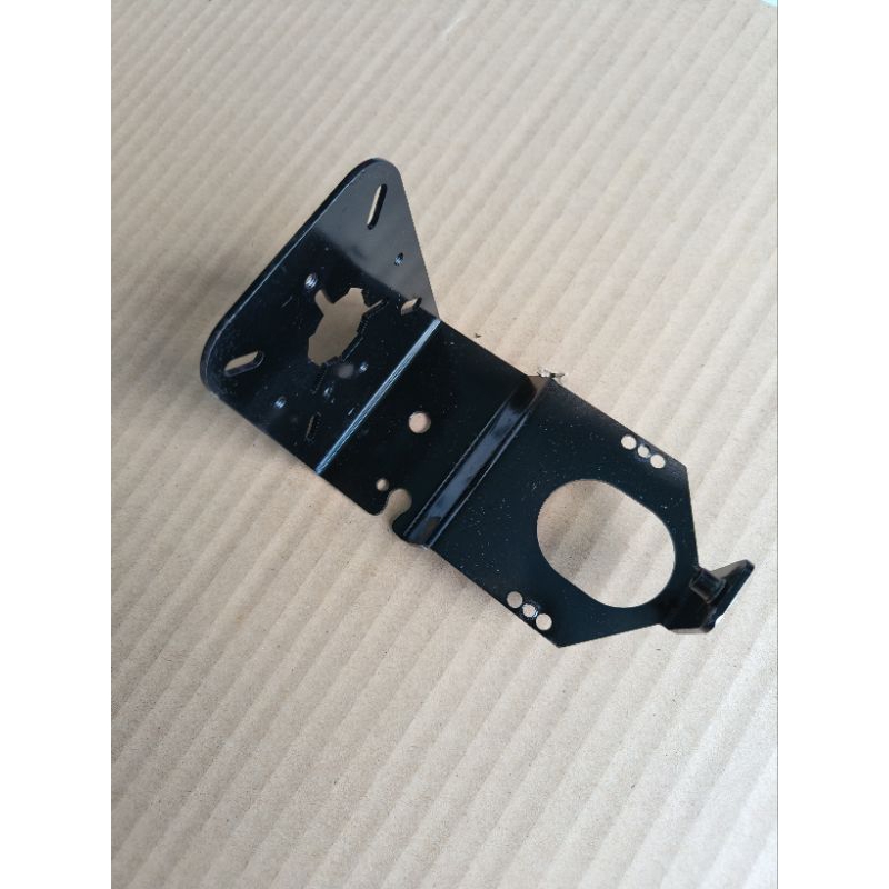 Pad sắt chế quạt BLDC