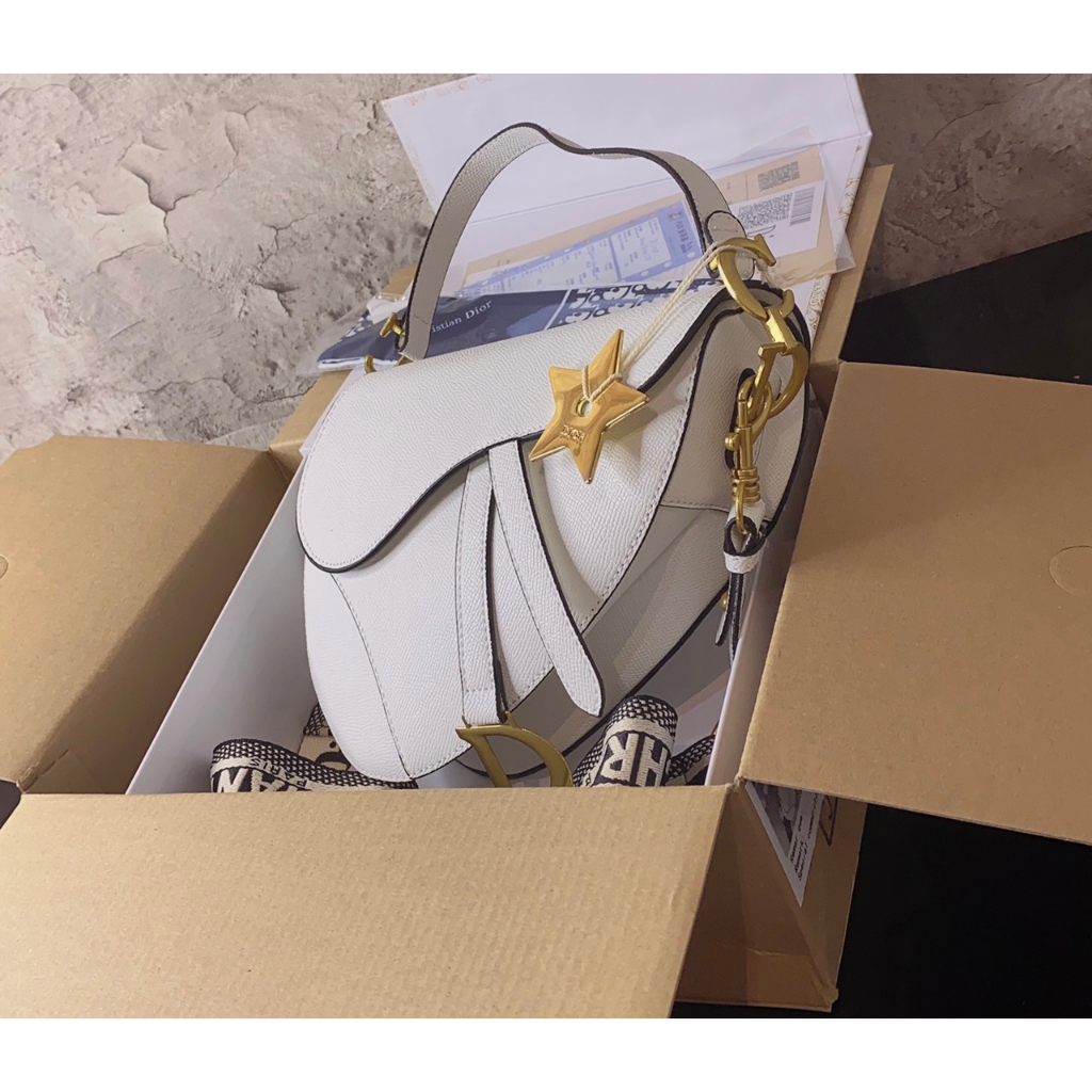 Túi xách tay đeo chéo yên ngựa d.io.r hàng vip 2 box siêu sang chảnh hàng sẵn hoả tốc