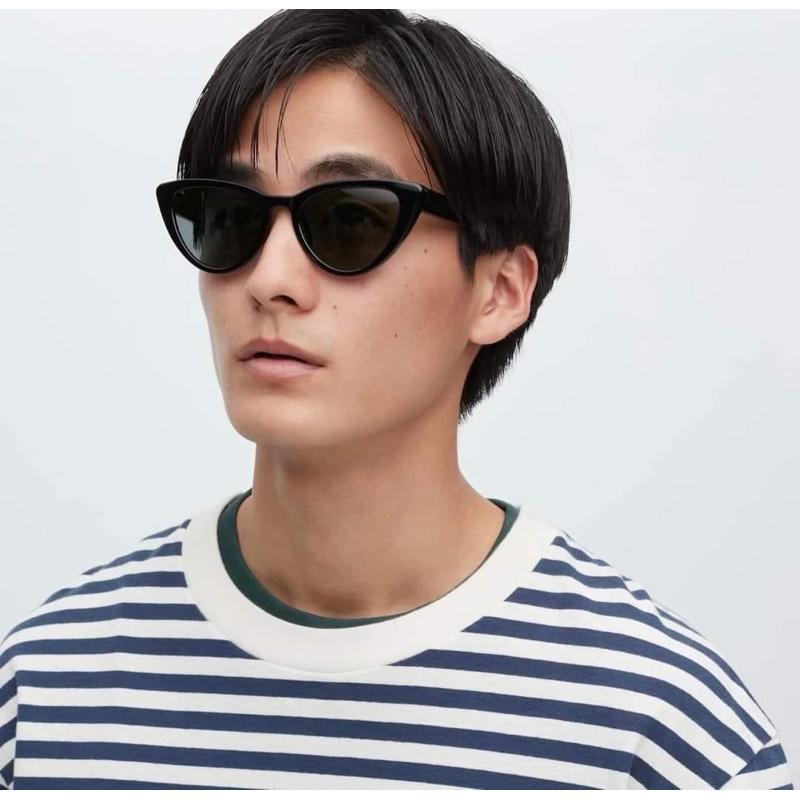 Kính mắt mèo Uniqlo tag Nhật
