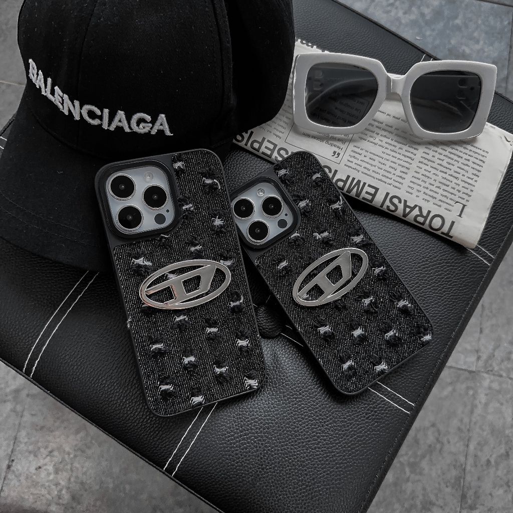 Ốp lưng iphone phủ bò Diesel