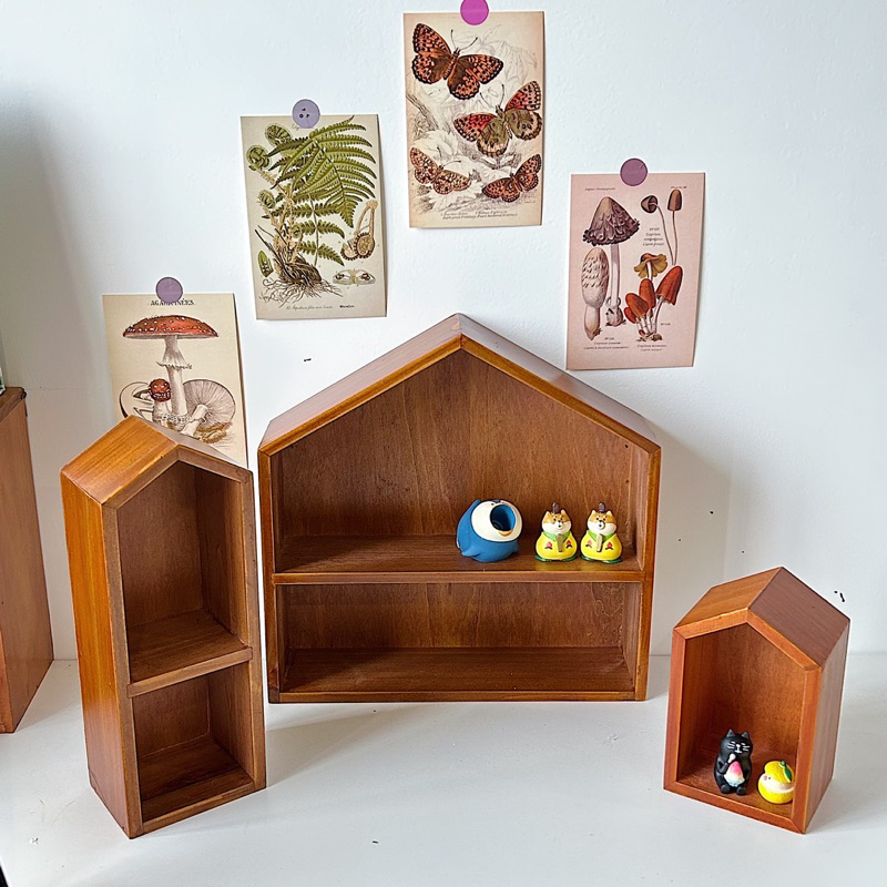Kệ gỗ 3 ngôi nhà trưng bày mô hình aesthetic