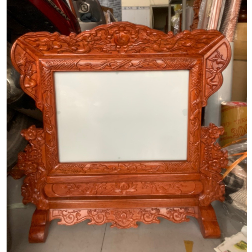 Khung hình thờ gia tiên hoa mai gỗ hương khổ ngang - nhiều cỡ