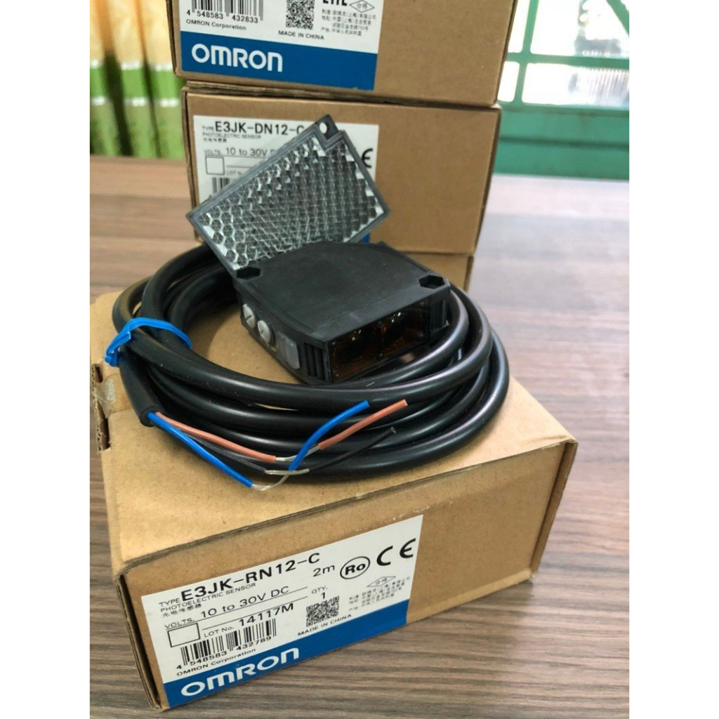Cảm biến E3JK-RN12-C 2M, Cảm biến E3JK-RN12-C 2M, Cảm biến E3JK-RN12-C 2M, Cảm biến E3JK-RN12-C 2M