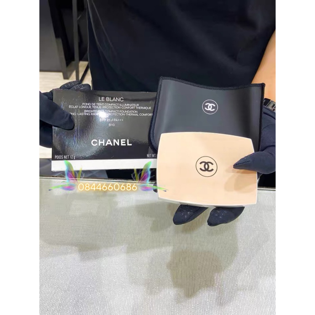 Phấn Phủ Cha.el Kiềm Dầu Lâu Trôi Mịn Lì