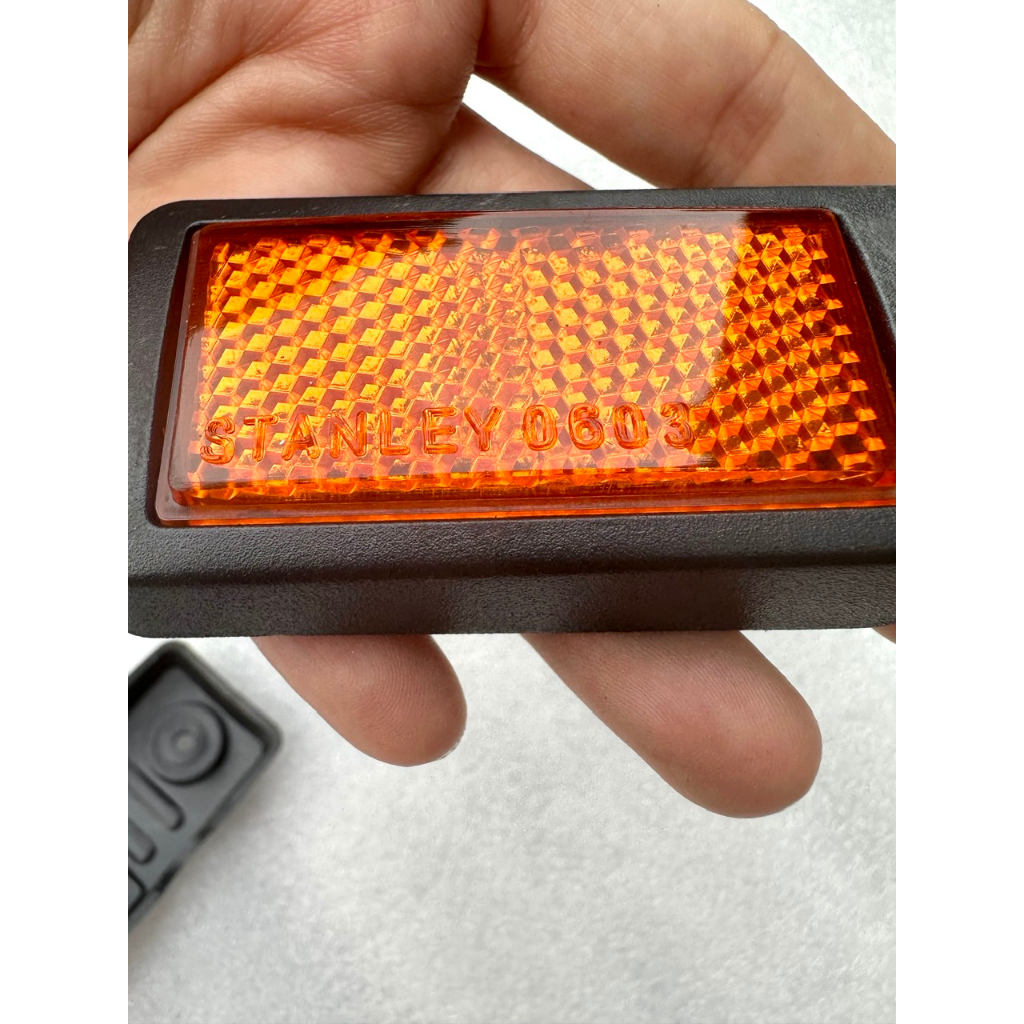 CẶP MẮT MÈO PHẢN QUANG XE DREAM LÙN