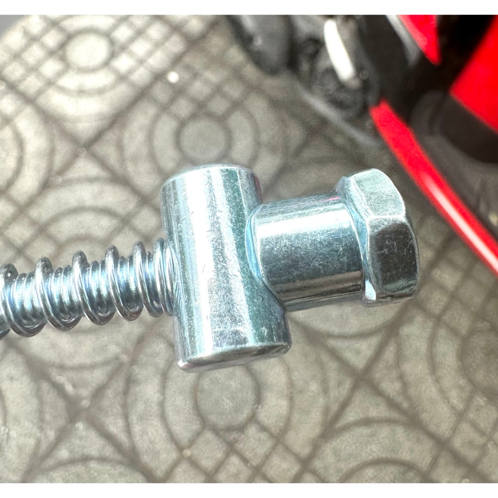 ĐŨA THẮNG XE DREAM