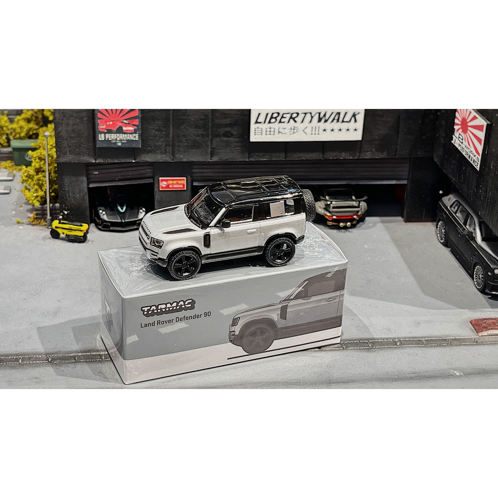 XE MÔ HÌNH LAND ROVER DEFENDER 90,TỶ LỆ 1/64 TARMAC
