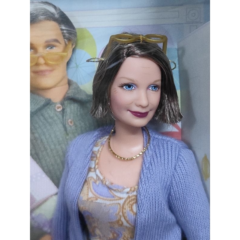 Búp bê barbie Grandma Happy family