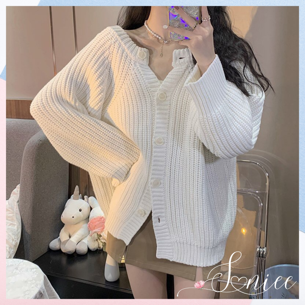 Áo khoác cardigan len dệt kim nữ trắng SanieeClothes cổ v cài cúc tiểu thư tay bồng mặc 2 kiểu Quảng Châu loại 1