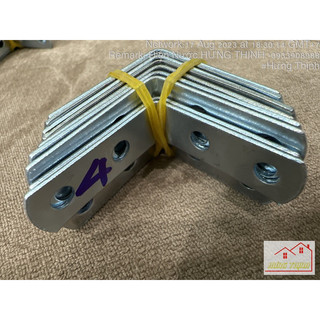Ke góc bảng 1.5cm