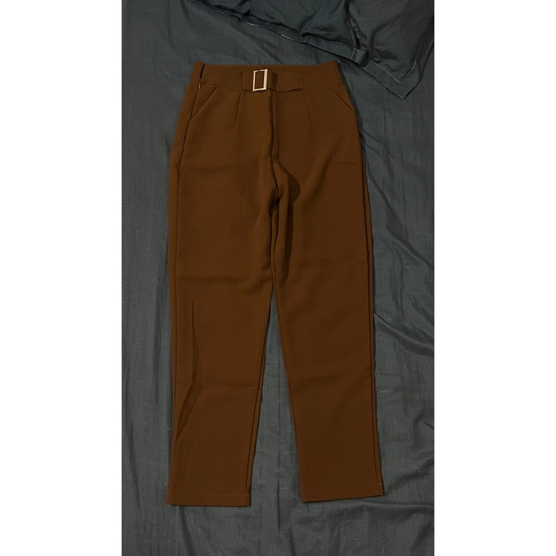 Quần tây đủ màu