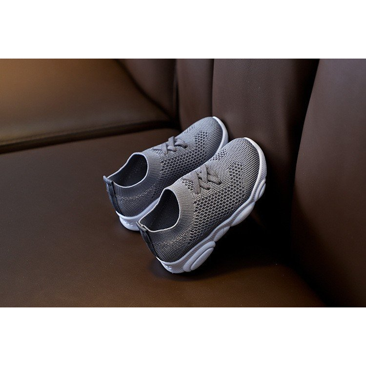 Giày Lười Trẻ Em Cổ Chun Đế Siêu Mềm Hình Gấu Dành Cho Bé Yêu 1915