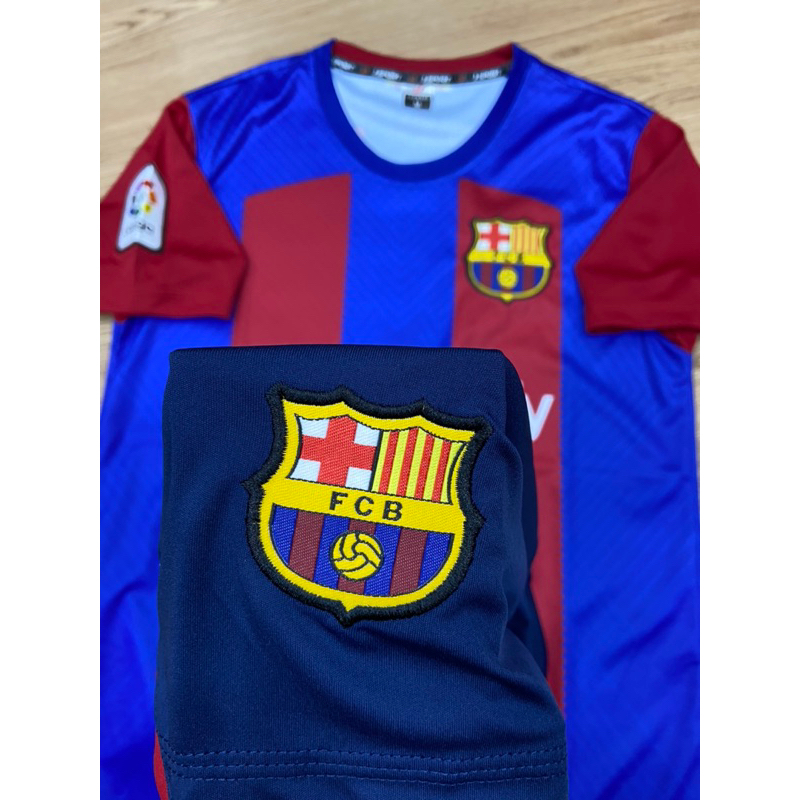 Áo bóng đá Barcelona, Áo đá banh Barca in tên số