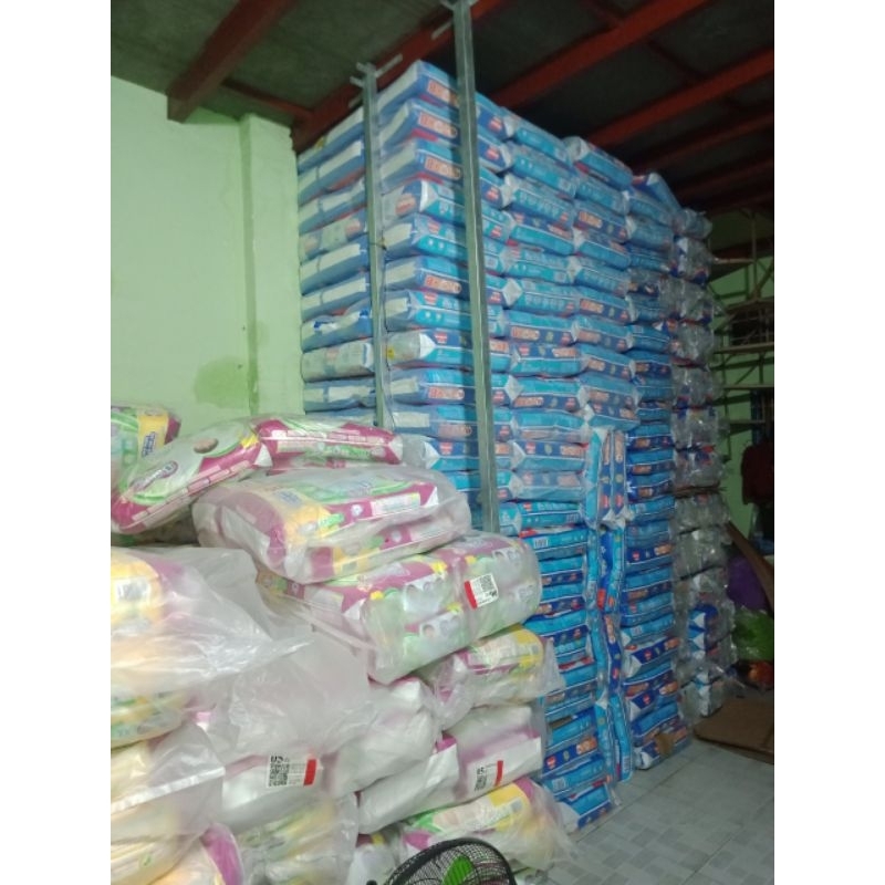 Tã dán sơ sinh Huggies NB70+6/ S 54 +6 Trà tràm tự nhiên