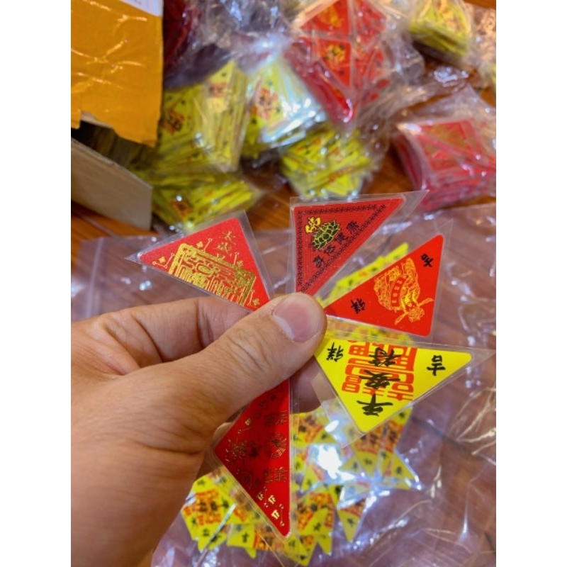 Sỉ vòng gỗ quà tặng đàn hương đỏ giá rẻ