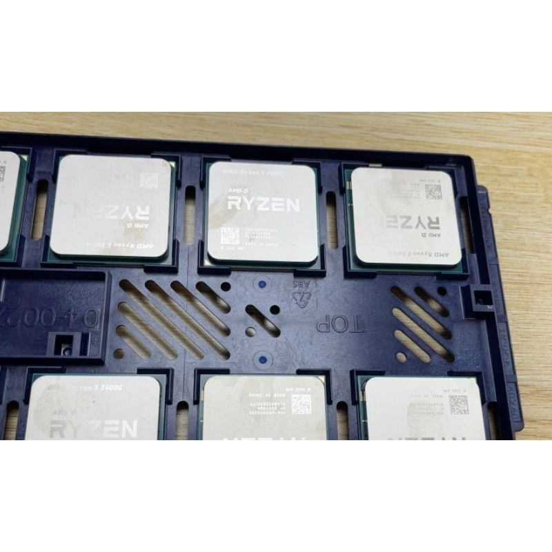 Bộ vi xử lý AMD Ryzen 5 5600G tray new / 3.9GHz Boost 4.4GHz / 6 nhân 12 luồng / 16MB / AM4