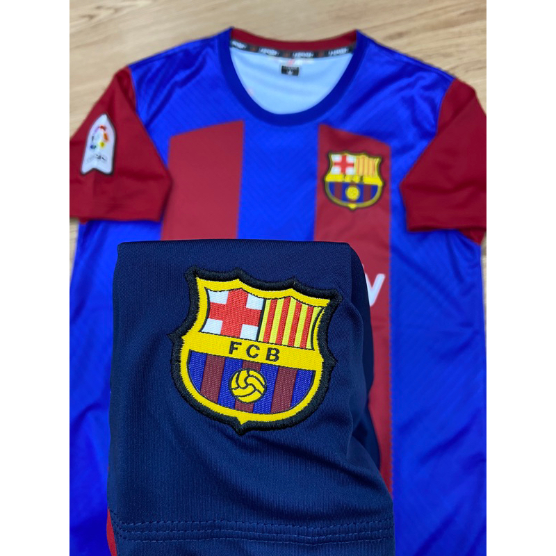 Bộ quần áo đá banh Barcelona, Bộ quần áo bóng đá in tên và số theo yêu cầu