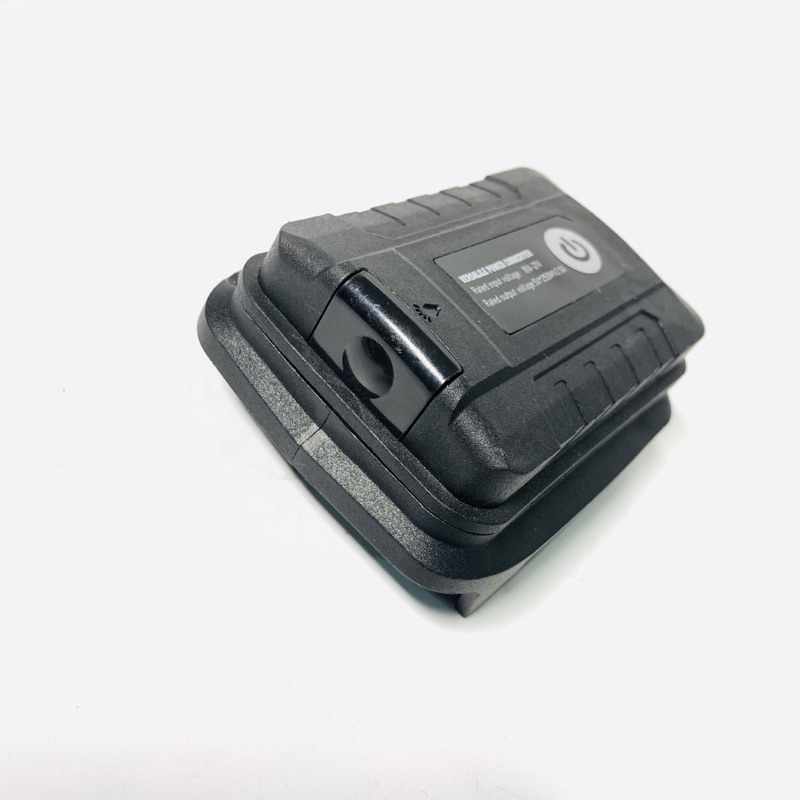 Đế chuyển pin Milwaukee sang usb 2 cổng 5V có đèn tiện dụng