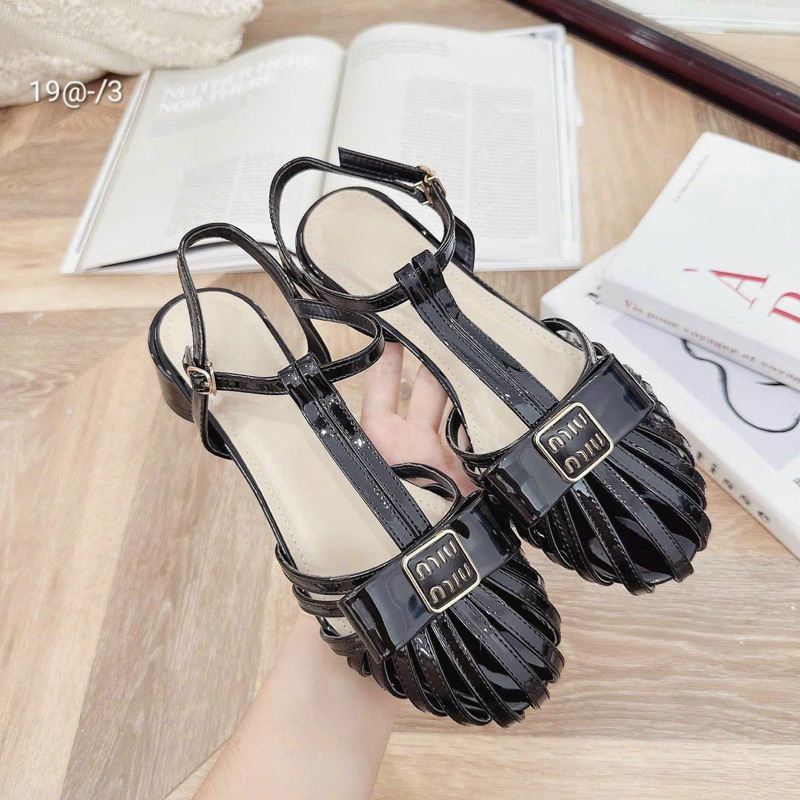 Sandal dây rọ gót tròn 3 phân form dáng siêu đẹp