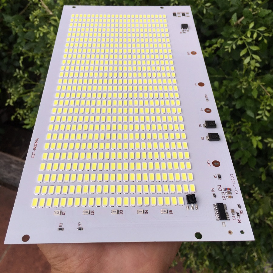 Led 300W RẺ NHẤT thay cho đèn năng lượng bị hỏng CÓ KHIỂN